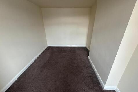 WhatsApp Image 2025-11-04 at 10.54.27 (2).jpeg