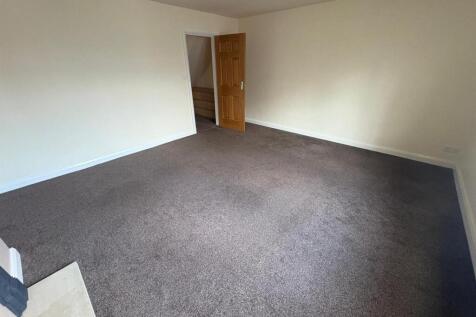 WhatsApp Image 2025-11-04 at 10.54.27 (6).jpeg