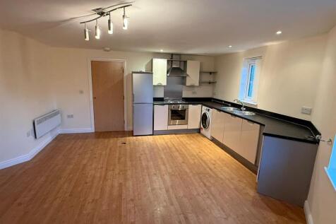 WhatsApp Image 2025-11-25 at 15.52.17 (1).jpeg