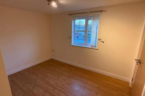 WhatsApp Image 2025-11-25 at 15.53.10.jpeg