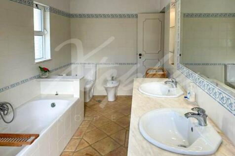 Vilamoura Golf Front Villa For Sale (24)