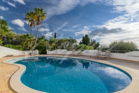 Almancil Sea Views 6 Bed Villa For Sale (38)