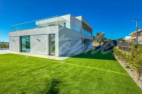 Brand New Modern 4 Bed Villa For Sale In Loule (1)