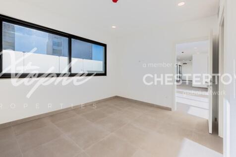 Faro Brand New 3 Bed Penthouse For Sale With Ria Formosa Views (21)