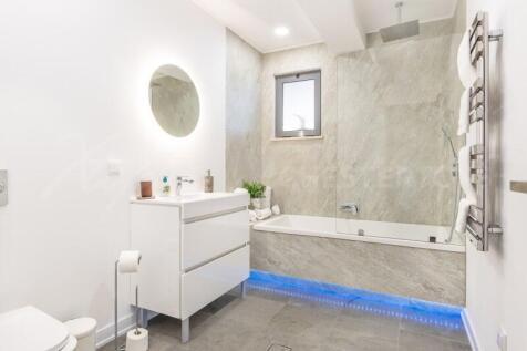 Almancil 6 Bed Villa For Sale Algarve (27)