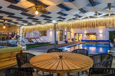 Almancil 6 Bed Villa For Sale Algarve Portugal (40)