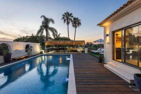 Almancil 6 Bed Villa For Sale Algarve Portugal (27)