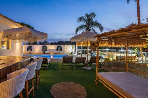 Almancil 6 Bed Villa For Sale Algarve Portugal (43)