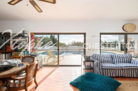 Almancil Sea Views 6 Bed Villa For Sale (27)