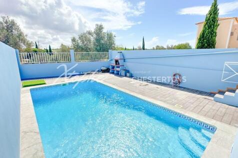 Encosta das Oliveiras 4 Bed Property For Sale In Vilamoura