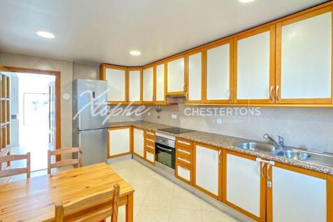 Encosta das Oliveiras 4 Bed Property For Sale In Vilamoura
