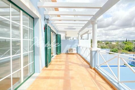 Encosta das Oliveiras 4 Bed Property For Sale In Vilamoura