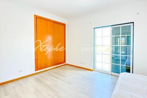 Encosta das Oliveiras 4 Bed Property For Sale In Vilamoura