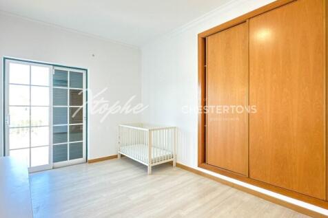 Encosta das Oliveiras 4 Bed Property For Sale In Vilamoura