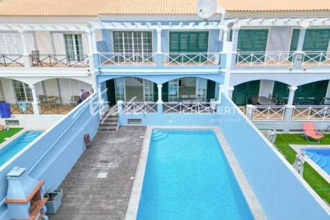 Encosta das Oliveiras 4 Bed Property For Sale In Vilamoura