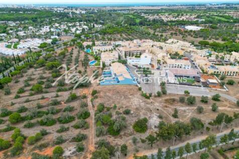 Encosta das Oliveiras 4 Bed Property For Sale In Vilamoura