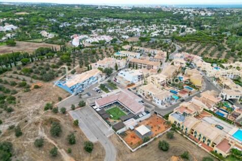 Encosta das Oliveiras 4 Bed Property For Sale In Vilamoura