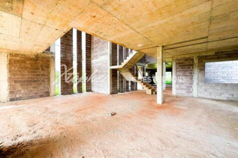 Unfinished 4 Bed Modern Villa Near Almancil For Sale (19)
