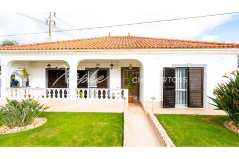Near Quinta do Lago 3 Bed Single Storey Villa For Sale (24)