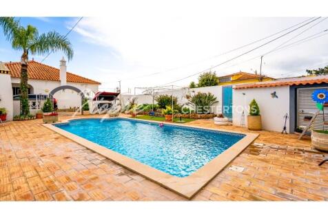 Near Quinta do Lago 3 Bed Single Storey Villa For Sale (6)