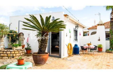 Near Quinta do Lago 3 Bed Single Storey Villa For Sale (23)