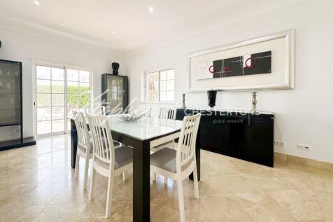 Vale do Lobo 4 Bed Luxury Villa For Sale (14)