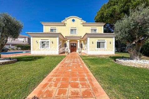 The Village 4 Bed Villa For Sale (2)
