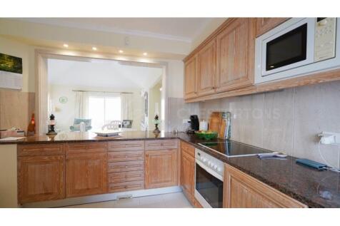 Encosta do Lago 2 Bed Apartment For Sale (9)