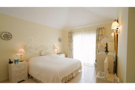 Encosta do Lago 2 Bed Apartment For Sale (12)