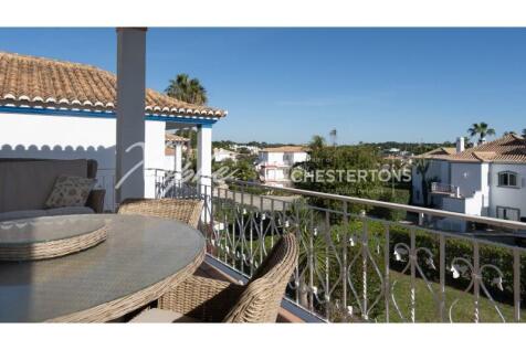 Encosta do Lago 2 Bed Apartment For Sale (18)