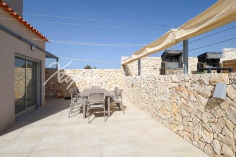 Fonte Santa Fully Renovated 4 Bed Villa For Sale (29)