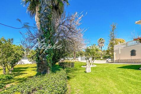Vale Formoso 10 Bed Traditional Villa For Sale In Almancil (9)