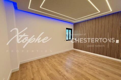 Quarteira Fully Renovated Sea View 2 Bed Apartmentt For Sale (19)