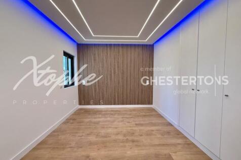 Quarteira Fully Renovated Sea View 2 Bed Apartmentt For Sale (21)