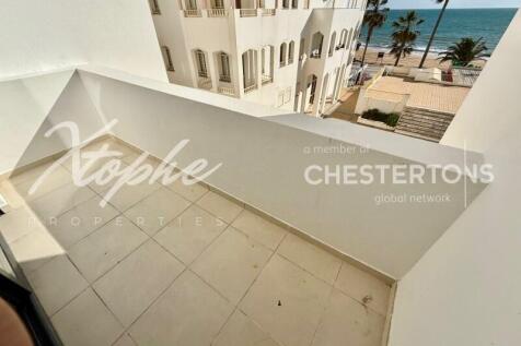 Quarteira Fully Renovated Sea View 2 Bed Apartmentt For Sale (13)