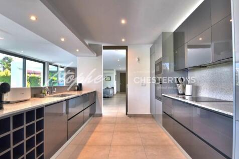Vilamoura Luxury 4 Bed Villa for Sale (18)