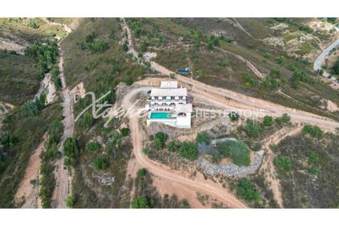 Silves 4 Bed Luxury Villa For Sale (31)