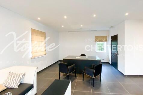 The Crest Commercial Sea View Property For Sale Almancil (17)