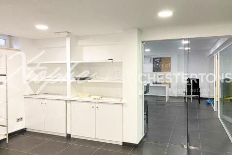 The Crest Commercial Sea View Property For Sale Almancil (36)