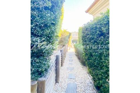 The Crest Commercial Sea View Property For Sale Almancil (16)