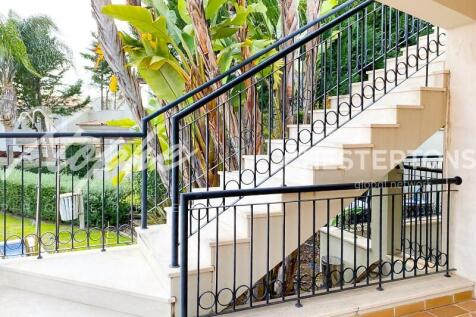 The Crest Commercial Sea View Property For Sale Almancil (18)