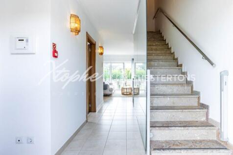 Carvoeiro Luxurious Semi-Detached at Lumina Condominium for Sale (22)