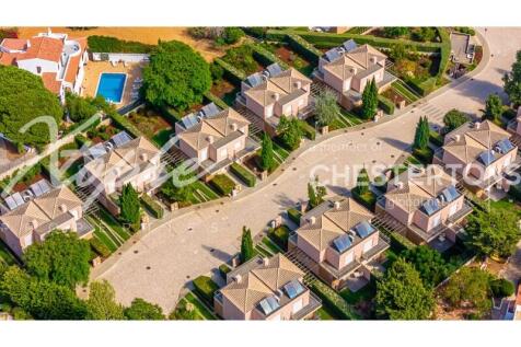 Carvoeiro Luxurious Semi-Detached at Lumina Condominium for Sale_1