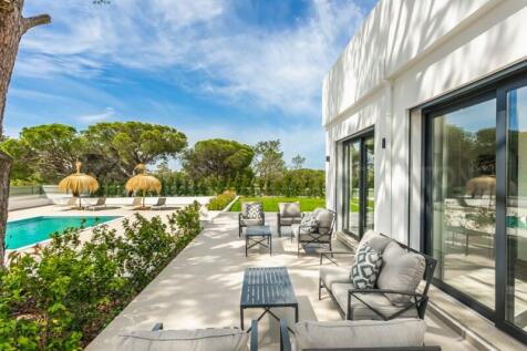 Near Vale do Lobo Fully Renovated 5 Bed Villa For Sale (10)