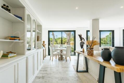 Near Vale do Lobo Fully Renovated 5 Bed Villa For Sale (19)