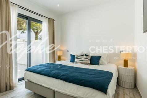 Near Vale do Lobo Fully Renovated 5 Bed Villa For Sale (4)