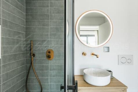 Near Vale do Lobo Fully Renovated 5 Bed Villa For Sale (23)