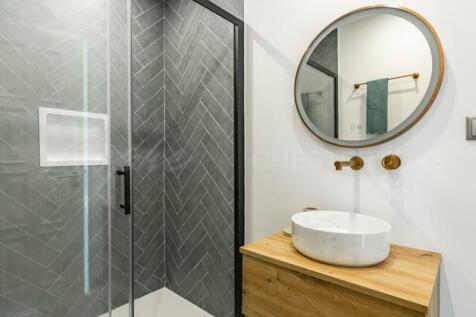 Near Vale do Lobo Fully Renovated 5 Bed Villa For Sale (3)