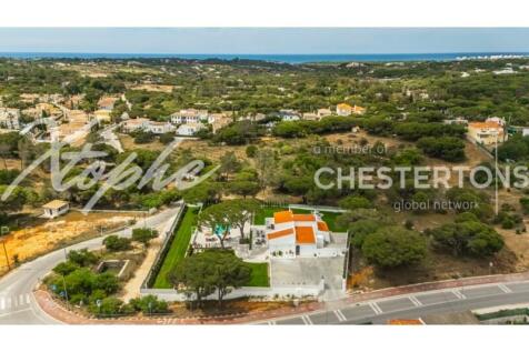 Near Vale do Lobo Fully Renovated 5 Bed Villa For Sale (2)