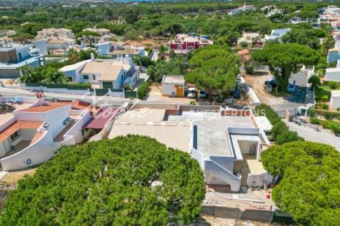Bargain 4 Bed Detached Villa Renovation Project For Sale Nr Vila Sol (6)